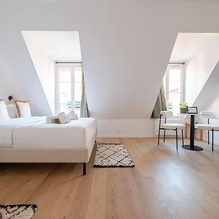 شقة Beautiful Flat In 17th باريس