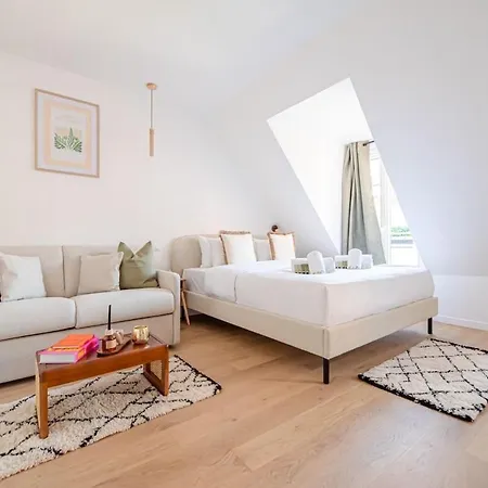 شقة Beautiful Flat In 17th باريس